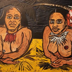 KURS AUF TAHITI . ZWEI TAHITIANERINNEN . Druckstock, bemalt . 41,5x55cm