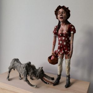 DAS ROTKÄPPCHEN UND DER WOLF . Papier und Draht . 23x22x10cm