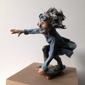 DER SENIOR SKATER . Papier und Draht . 15x18x9cm